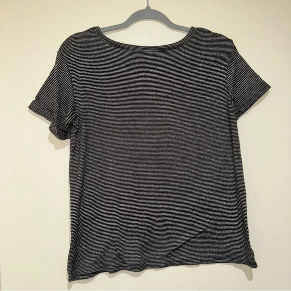 Women’s American Eagle Soft and Sexy Plush V-Neck Striped Short Sleeve Tee SizeS - Picture 13 of 14